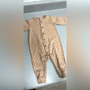 Quincy Mae fleece sleeper/crawler. EUC